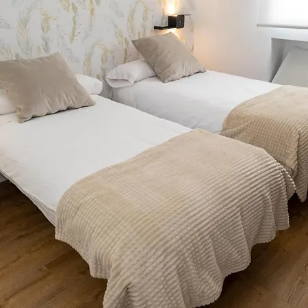 Apartamentos En Cordoba, Puente Romano Y Torre Calahorra Extérieur photo