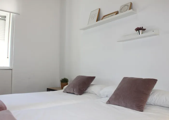 Apartamentos En Cordoba, Puente Romano Y Torre Calahorra